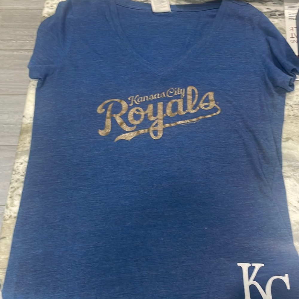 KC Royals ladies low cut shirt size XL.